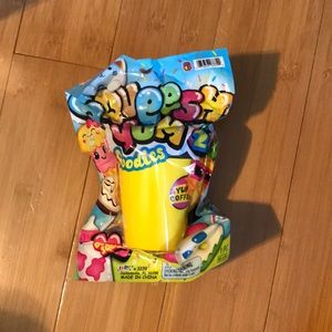 SQUISHY- SQUEESH YUM COFFEE